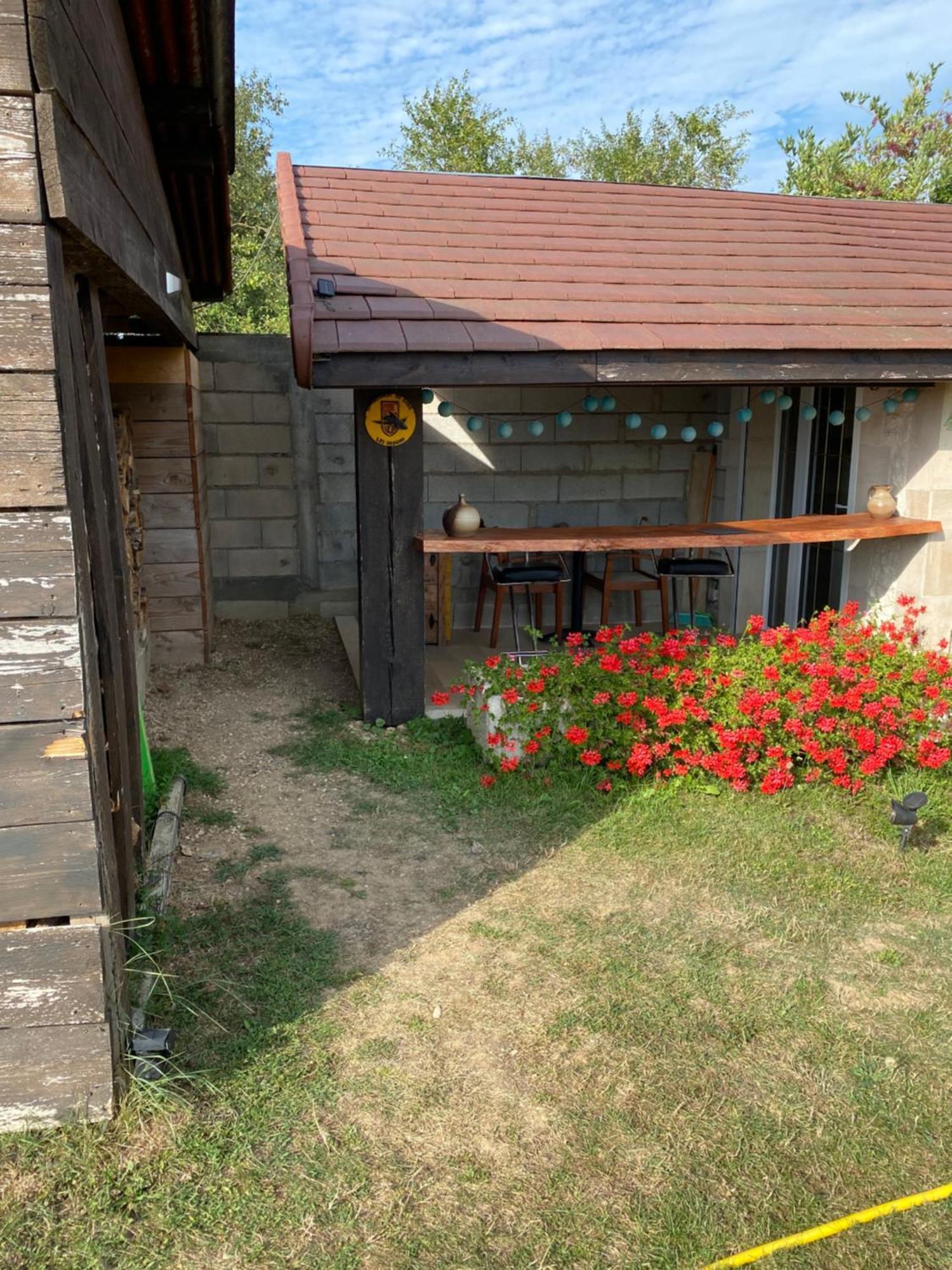 Charmes Complexe Familial别墅 外观 照片